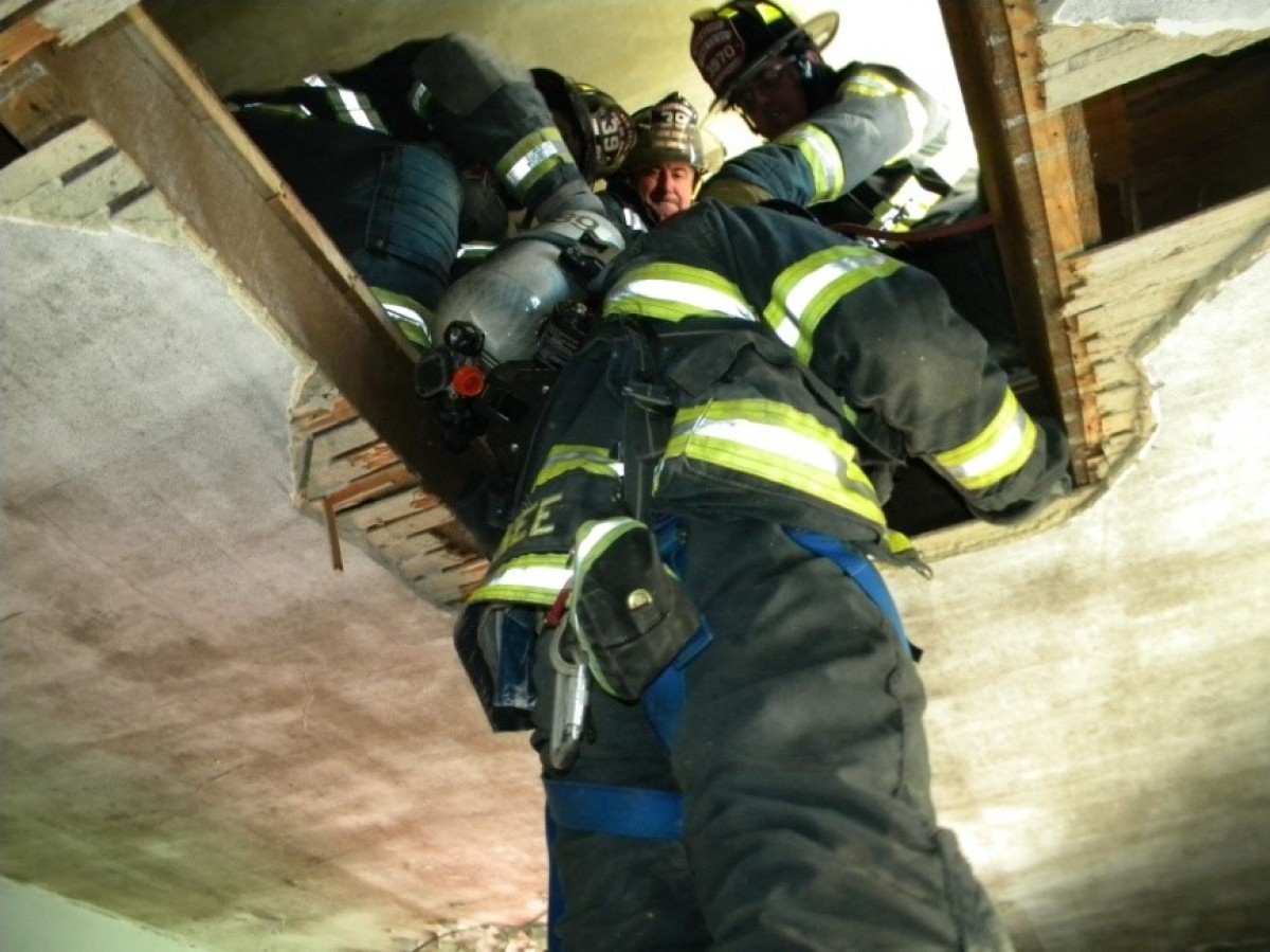On Scene Training  On-Site Engine, Ladder & Rescue Operations